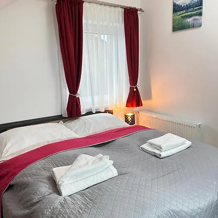 Rosie's Double Bedrooms And Homestay *