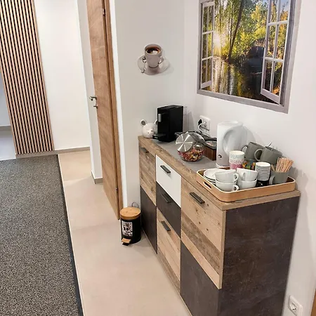 Rosie's Double Bedrooms And Homestay Liesingthal